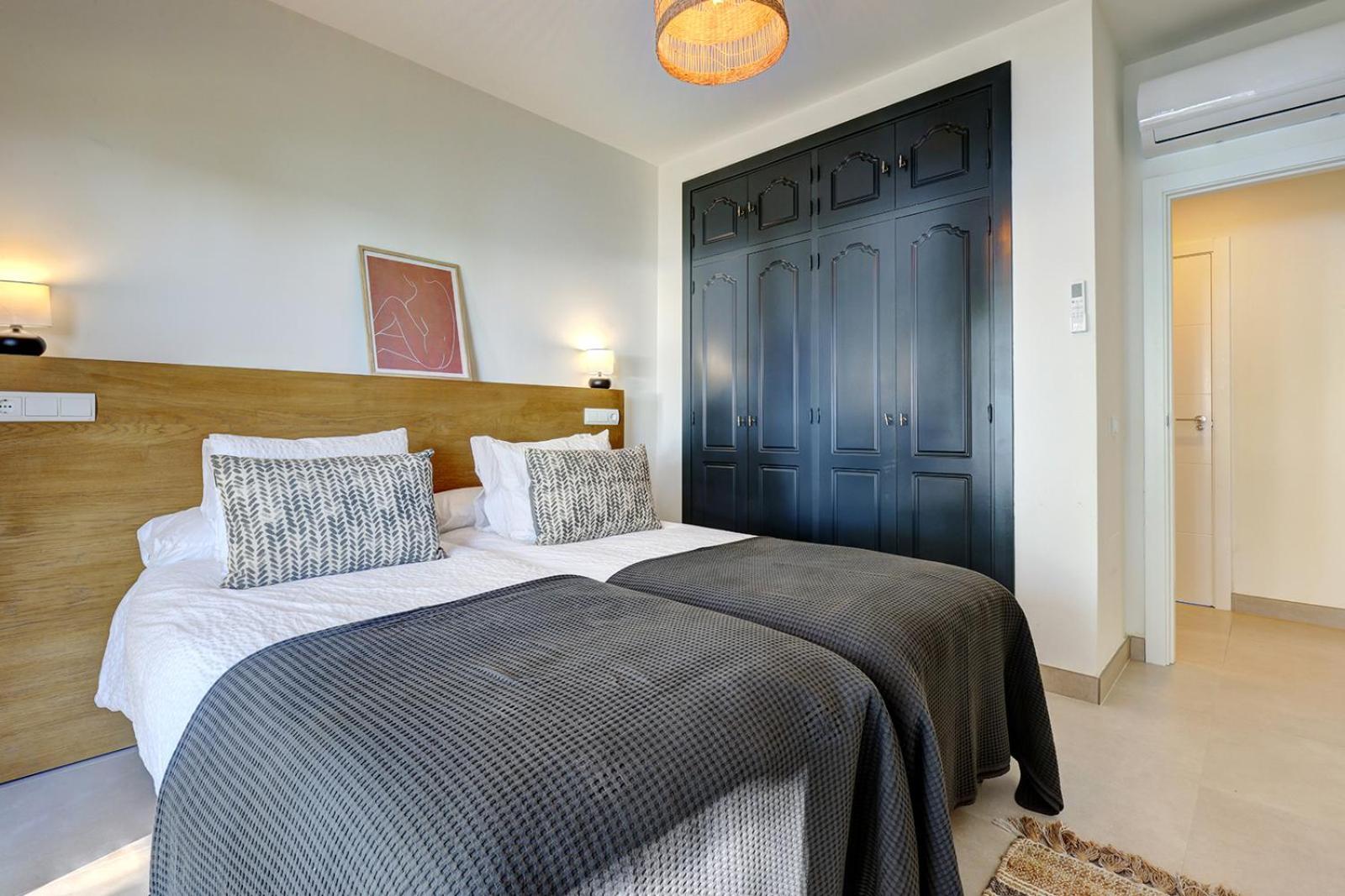 Alejandra - Gerenoveerd Direct Aan Zee Apartamento *
